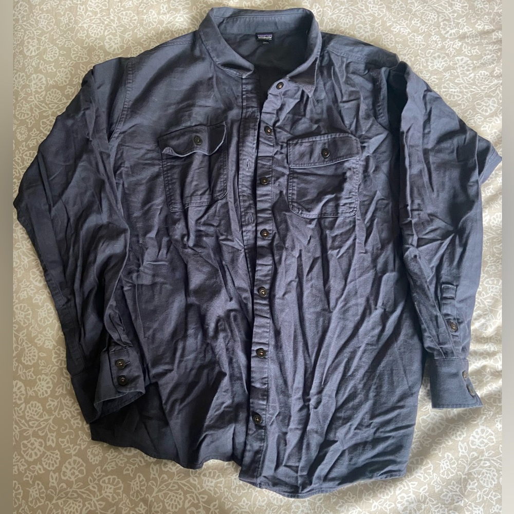 Patagonia women’s flannel button down